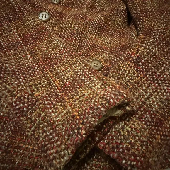 Multicolor Tweed Fabric with Button - Picture 3 of 10